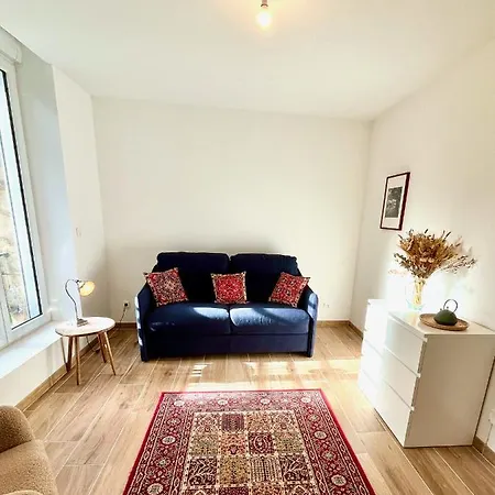 Apartment Errai Yourhosthelper Caen